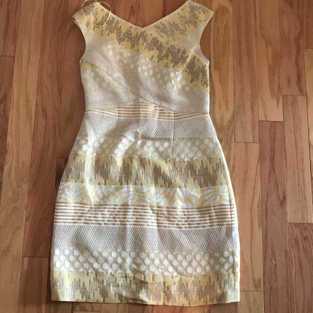 Kay Unger Yellow Dress